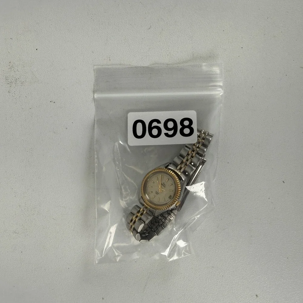 Vintage Timex President Indiglo Womens‎ Watch Gold & Silver Clamshell READ